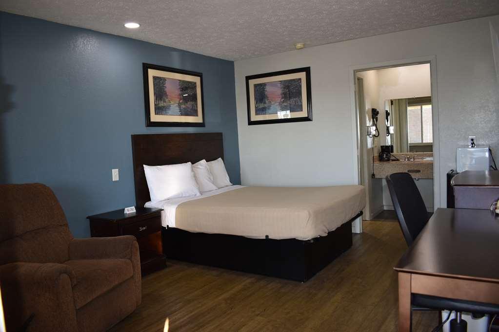 Americas Best Value Inn Marion Room photo